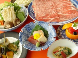 謝恩すきやき又はしゃぶしゃぶコース　6,050円（税込）